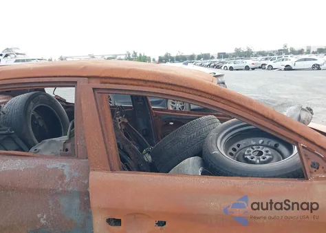 2019 Hyundai Elantra Se z USA, uszkodzony, nr VIN 5NPD74LF6KH497100